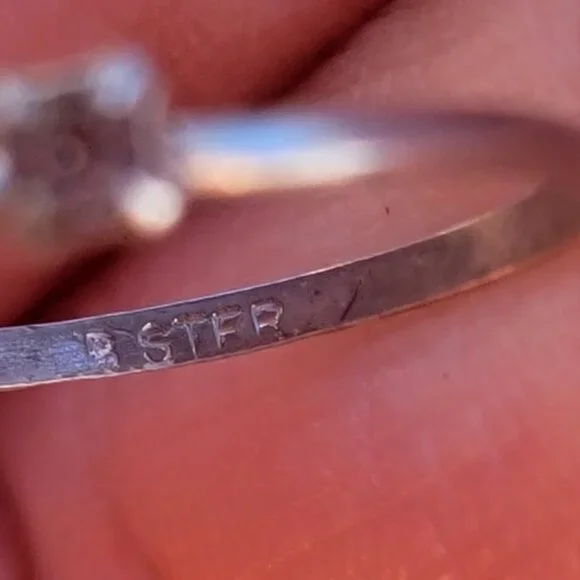 Dainty minimalist smoky topaz stamped STER silver ring - Picture 6 of 15